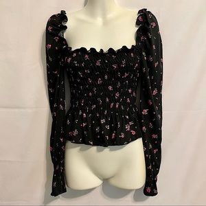 Heart & Hips | Black Top